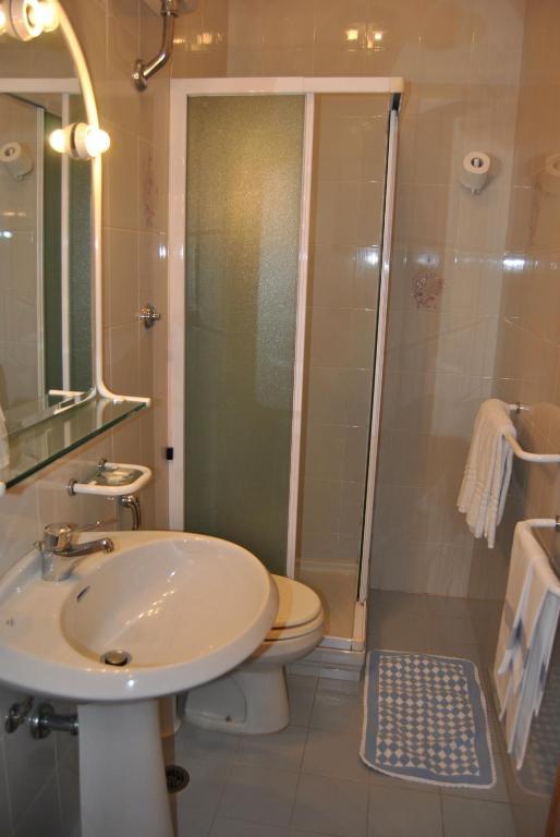 Hotel Archimede Реджелло Номер фото